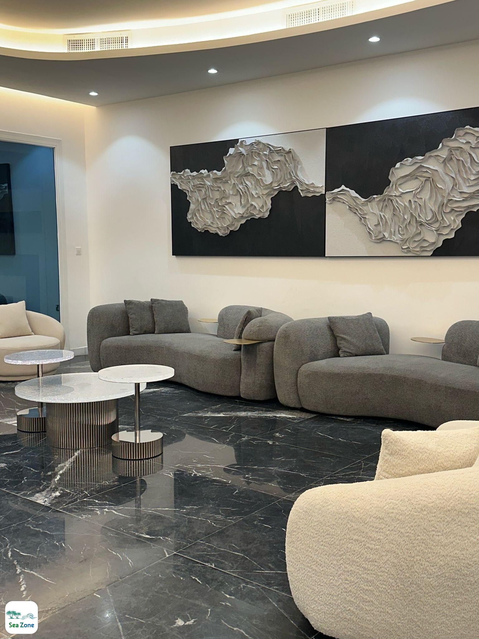 The H chalet