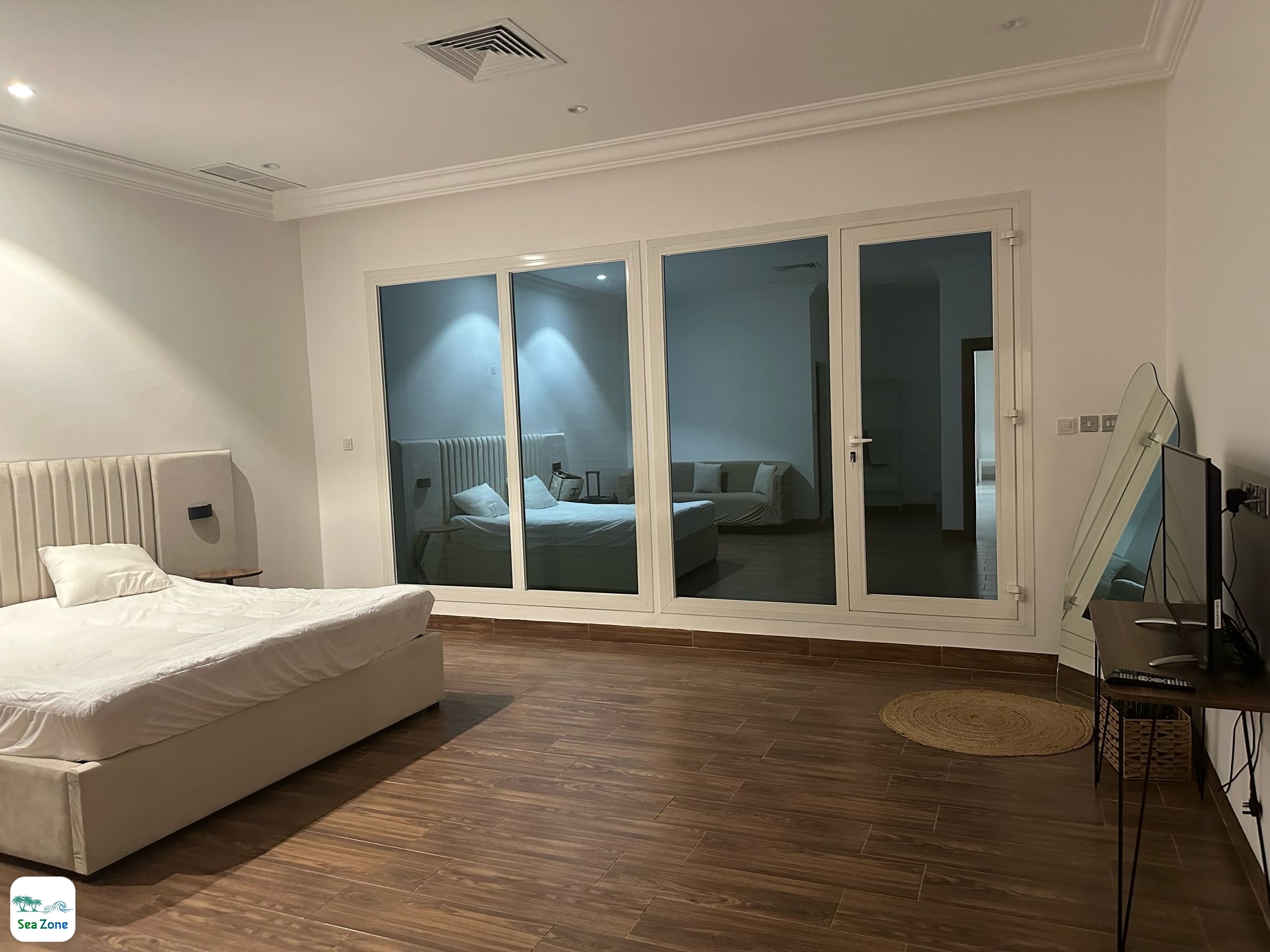 The H chalet